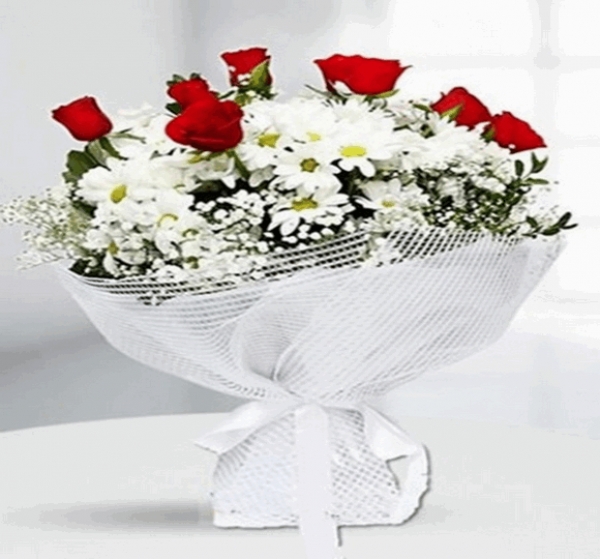 Gül ve Papatya Buketi